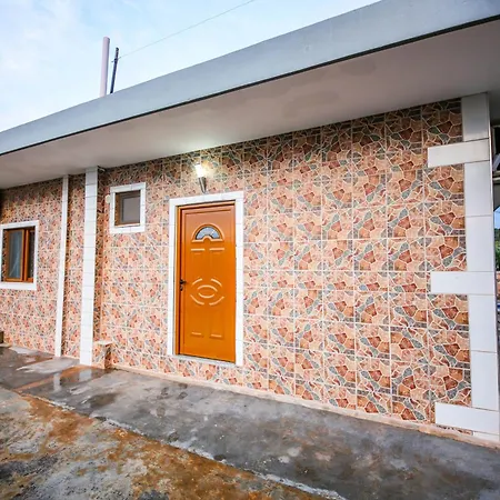 Sardis شقة *